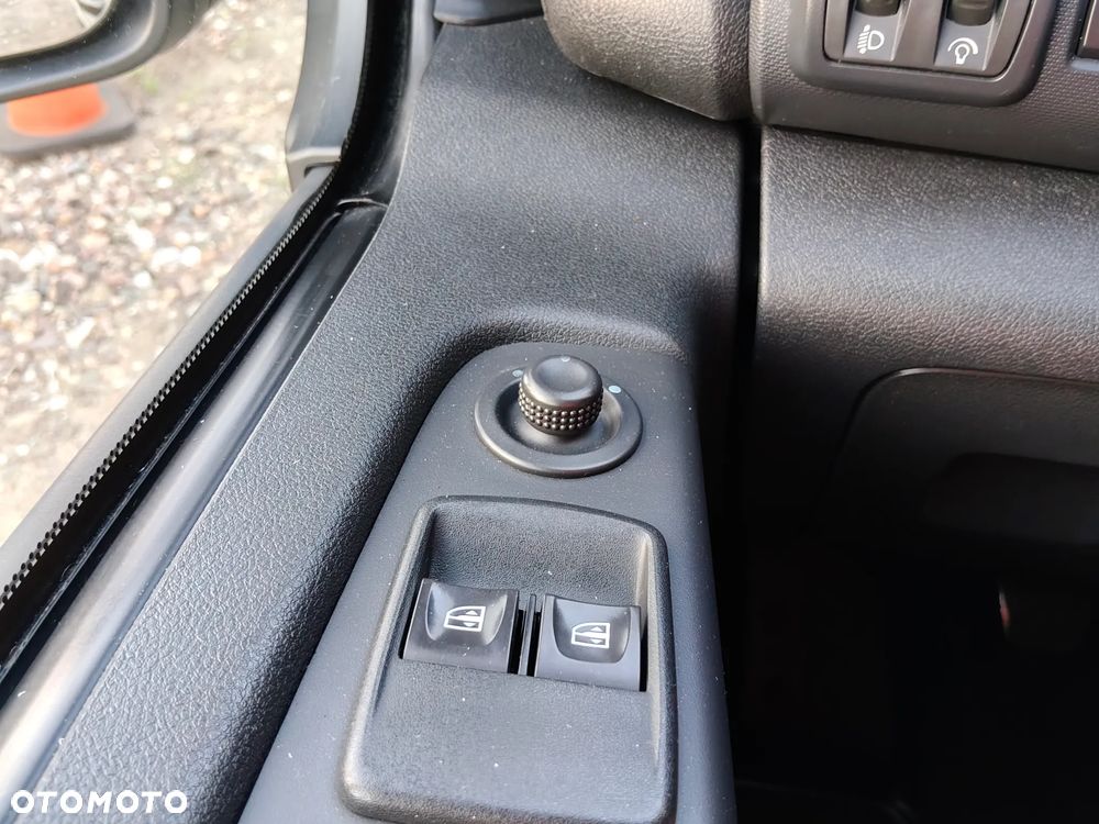 Opel Vivaro L2H1 2,9t Edition Elegance - 23