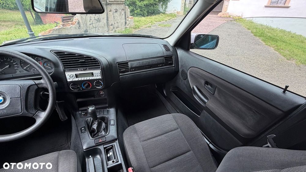 BMW Seria 3 - 30