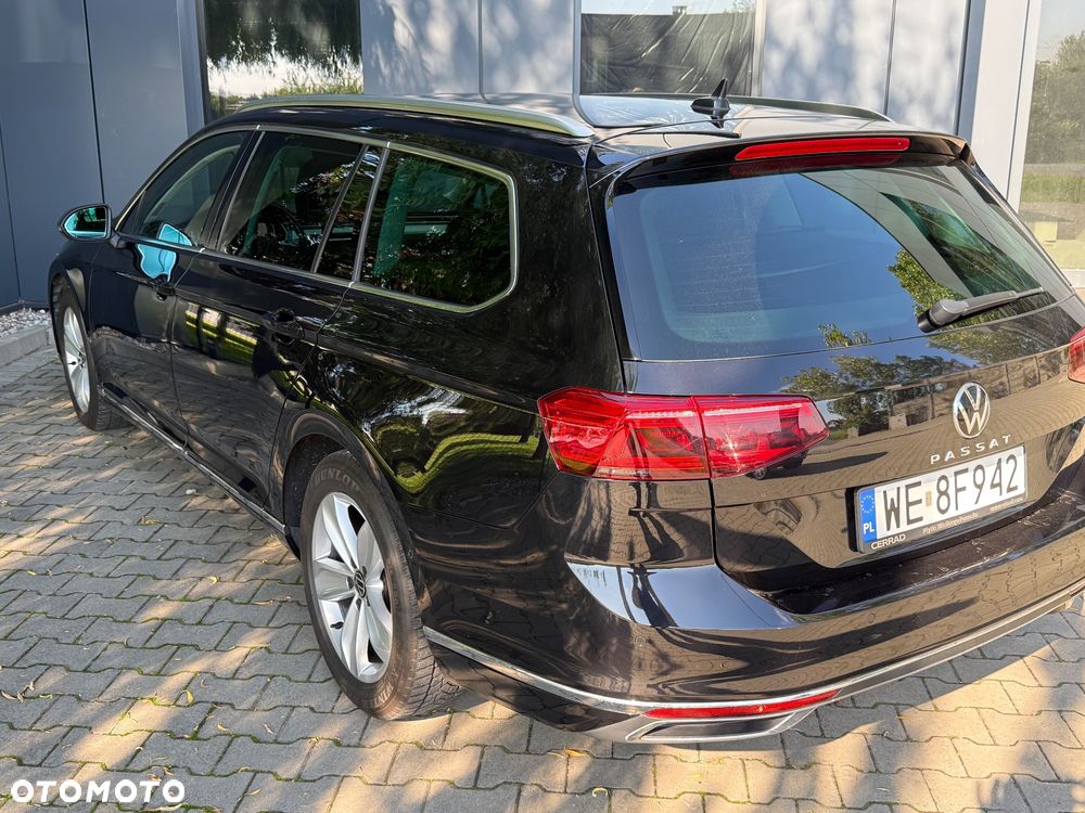 Volkswagen Passat 2.0 TDI EVO Elegance DSG - 17