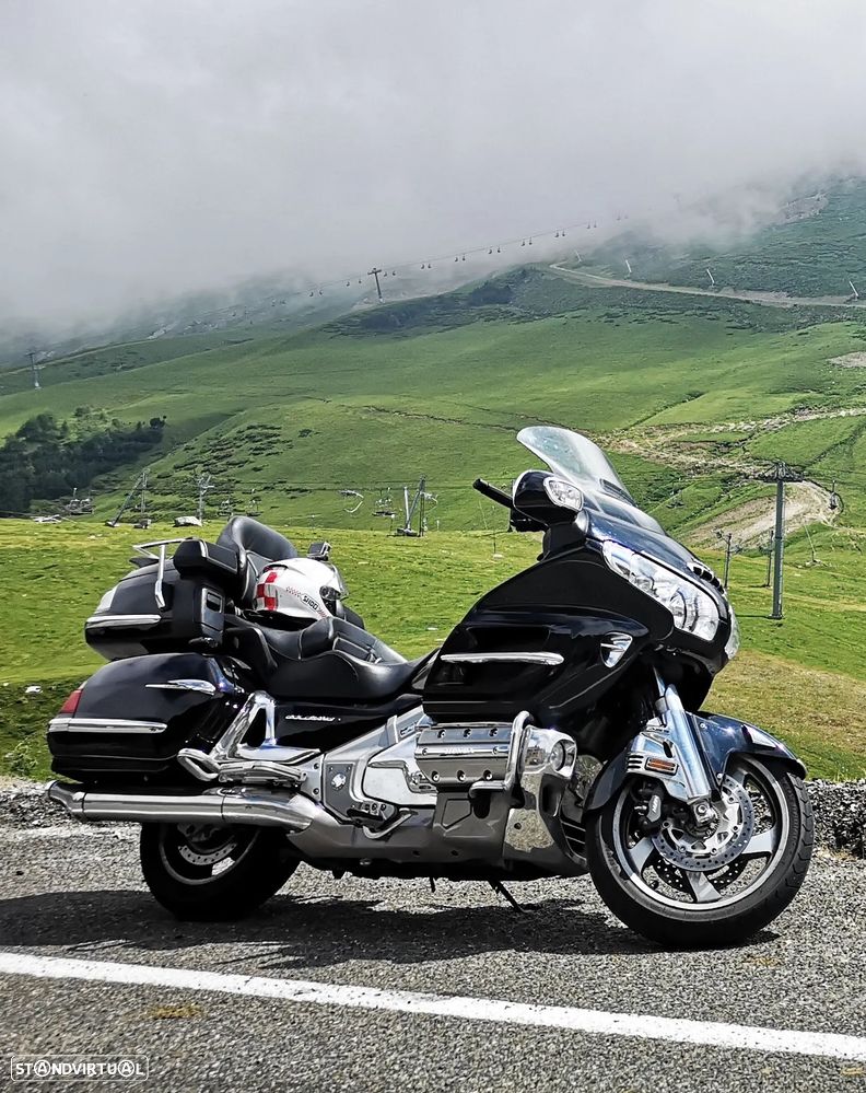 Honda Goldwing - 8