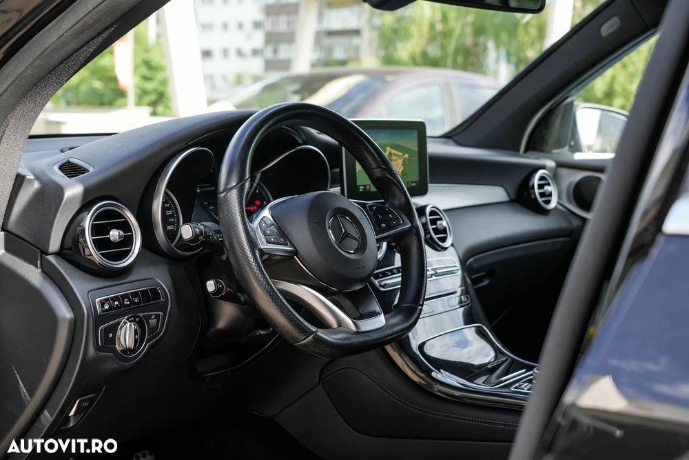 Mercedes-Benz GLC 250 d 4MATIC 9G-TRONIC AMG Line - 7