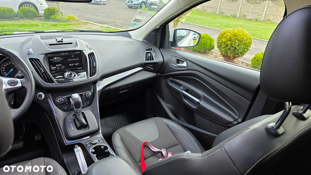 Ford Kuga 2.0 TDCi 4x4 Individual - 24