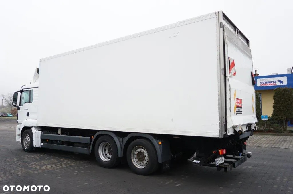 MAN TGS 26.400 6x2 KONTENER DOPPEL-STOCK + WINDA EURO 5 * 2009 * - 4