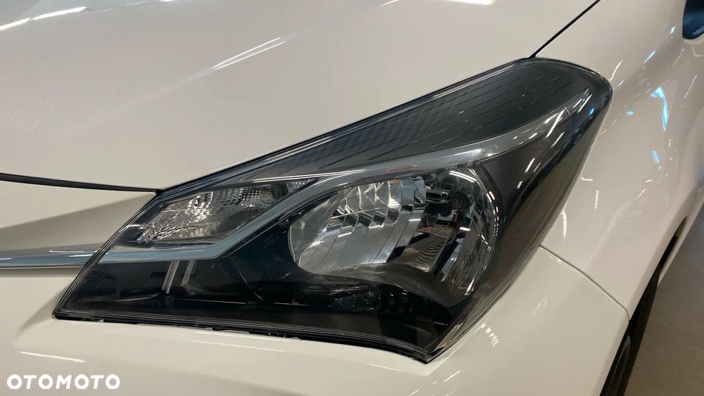 Toyota Yaris 1.5 Comfort CVT - 16