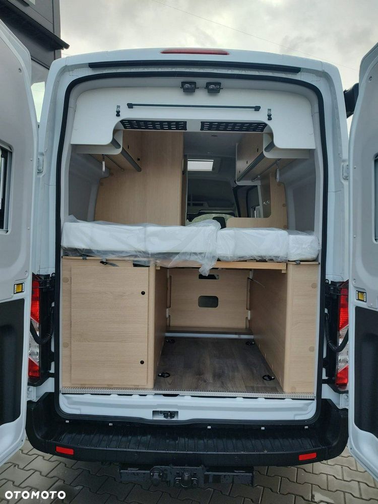 Sunlight Cliff 4x4 590 Ford z Napędem AWD 4x4 - 10