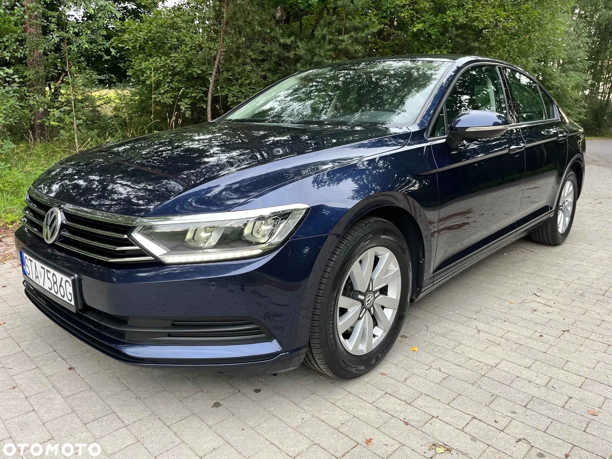 Volkswagen Passat 1.4 TSI BMT Trendline - 3