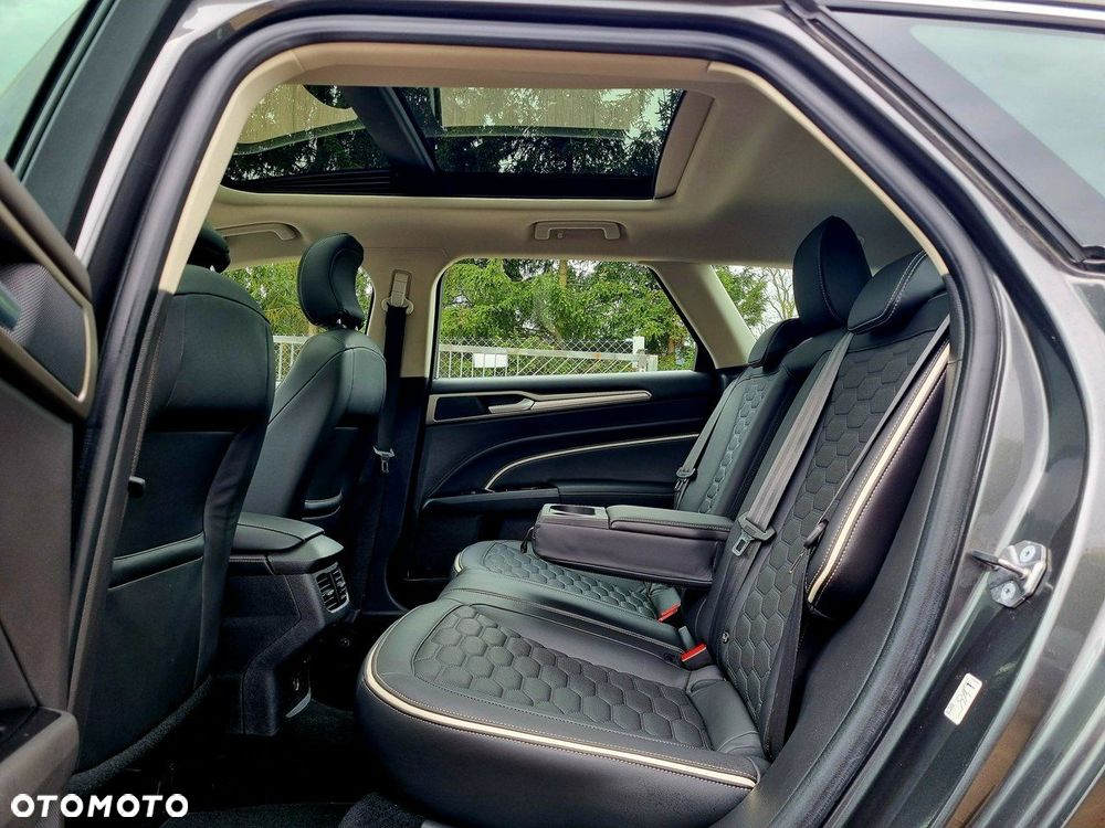 Ford Mondeo 2.0 EcoBoost STart-Stopp Autom Vignale - 16