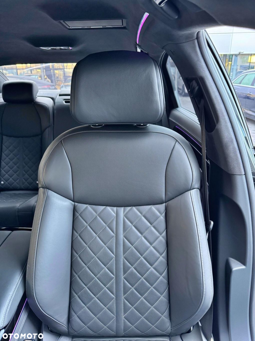 Audi A8 - 15