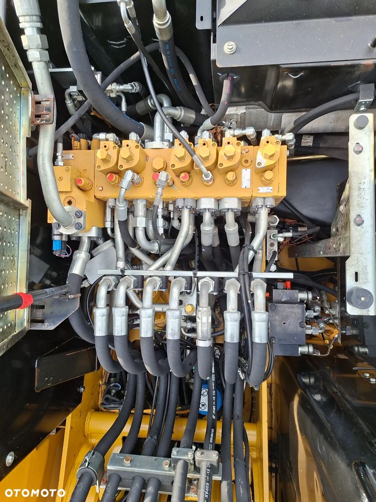 Caterpillar CAT M 313 D - 24