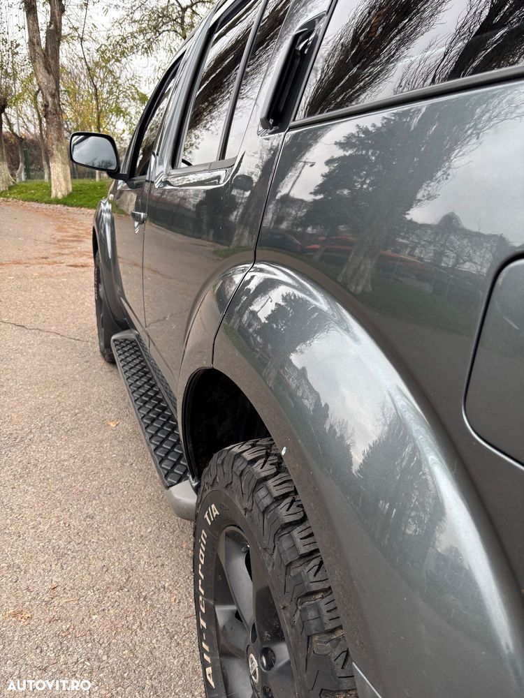 Nissan Pathfinder 2.5 dCi Comfort - 14