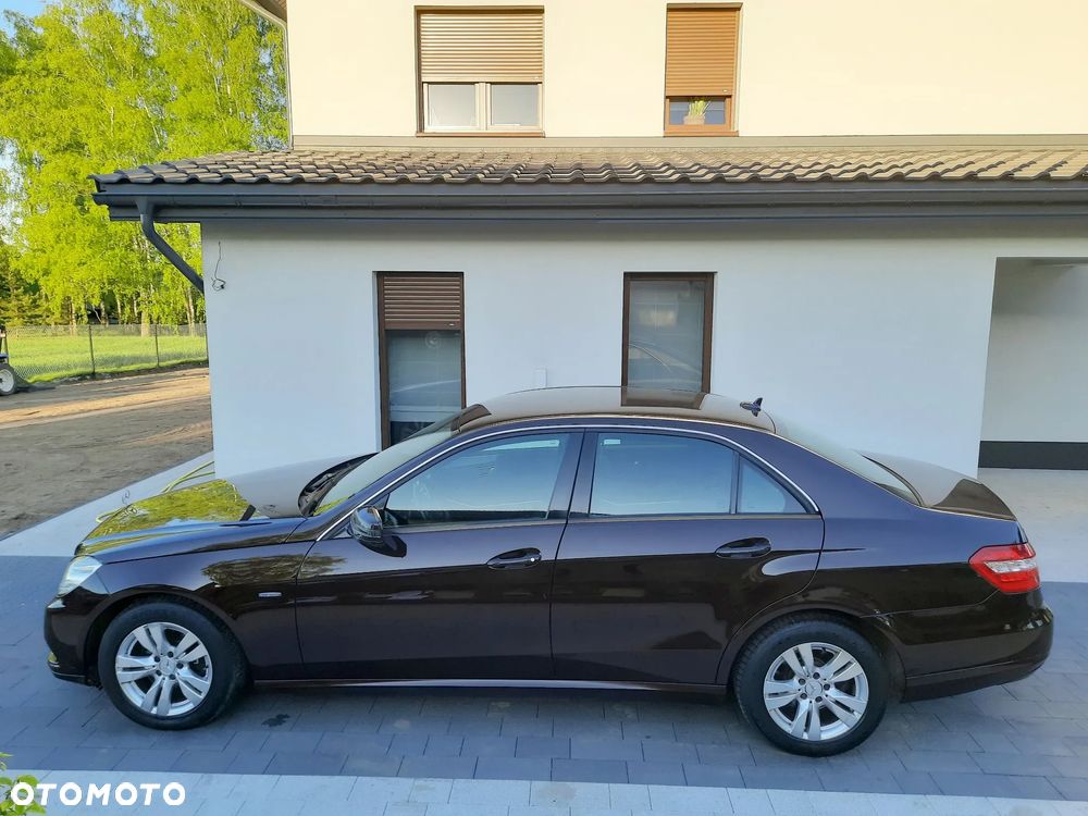 Mercedes-Benz Klasa E 250 CDI 4-Matic BlueEff - 6