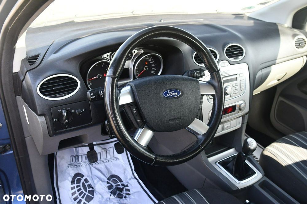 Ford Focus - 15