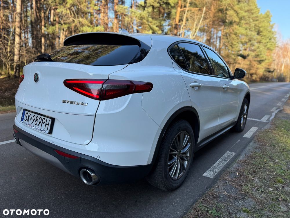 Alfa Romeo Stelvio 2.0 Turbo Q4 - 15