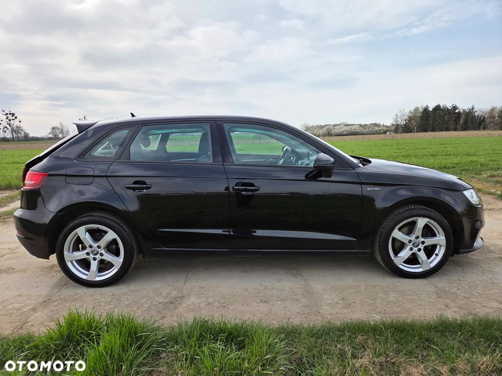 Audi A3 Sportback 1.4 TFSI S tronic Ambiente - 20