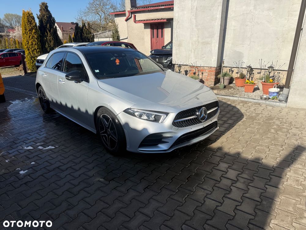 Mercedes-Benz Klasa A 180 d 8G-DCT AMG Line - 3