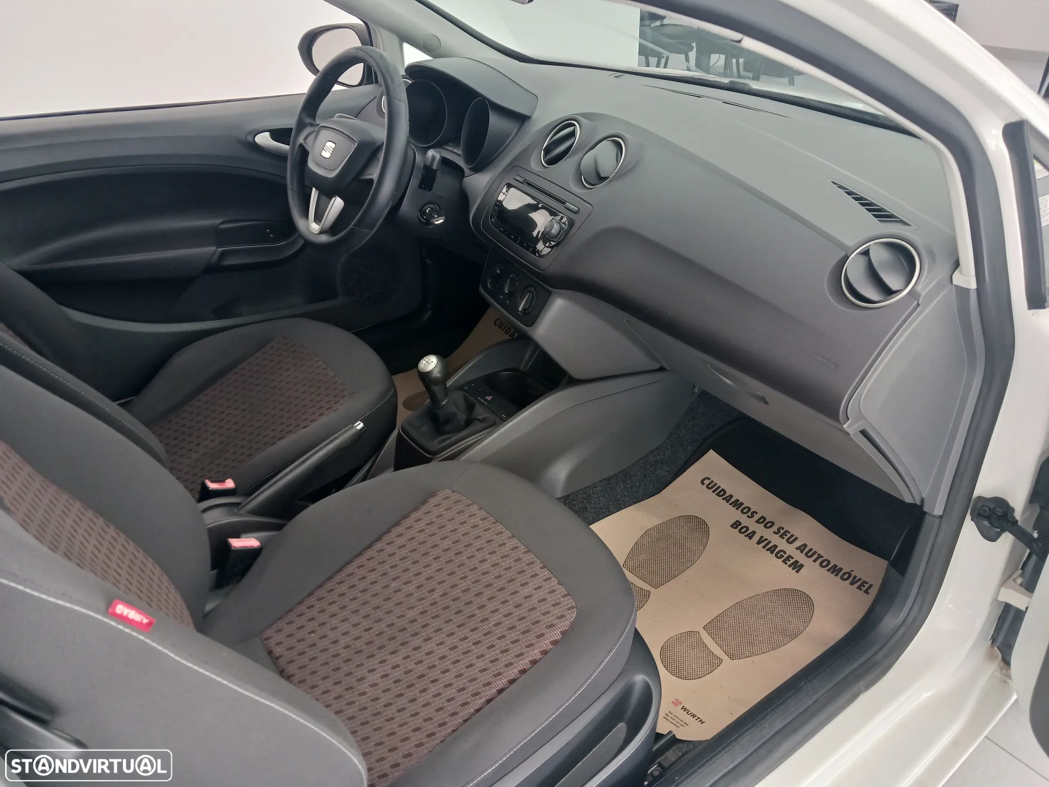 Seat 1.4 TDi Business JLL - 23