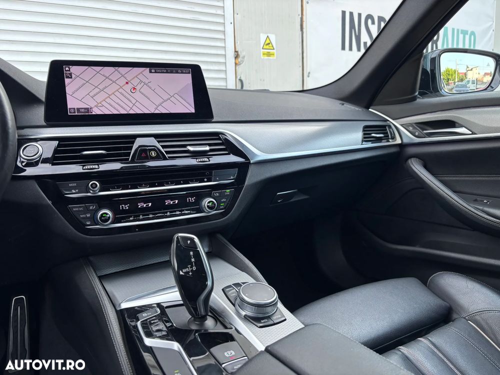 BMW Seria 5 520d Aut. M Sport Edition - 23