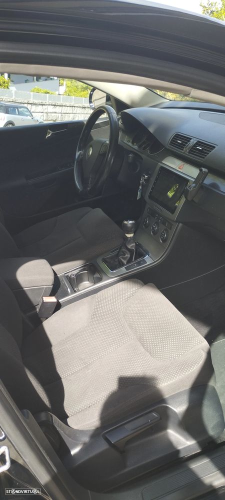 VW Passat Variant 2.0 TDI Confortline - 5