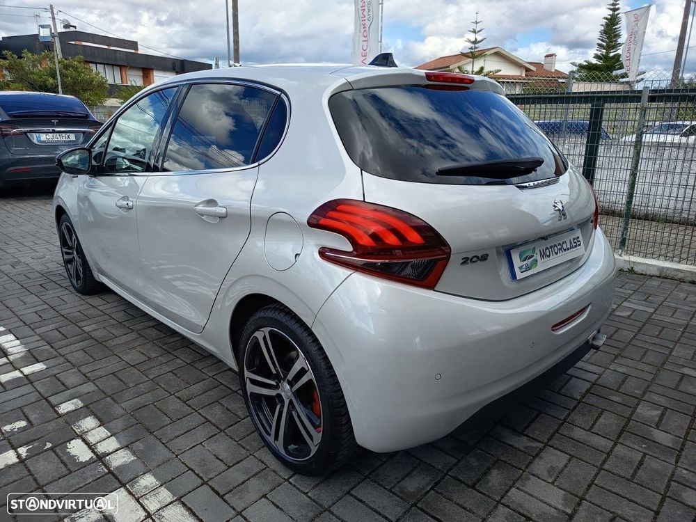 Peugeot 208 1.2 PureTech GT Line - 7