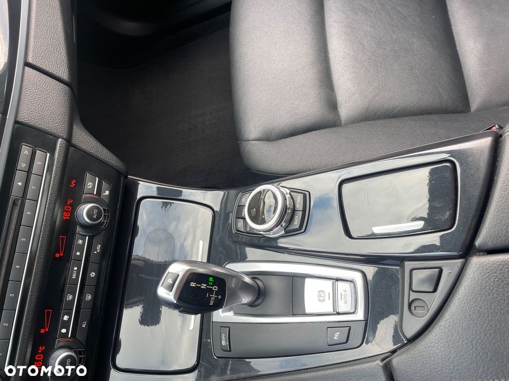BMW Seria 5 - 36