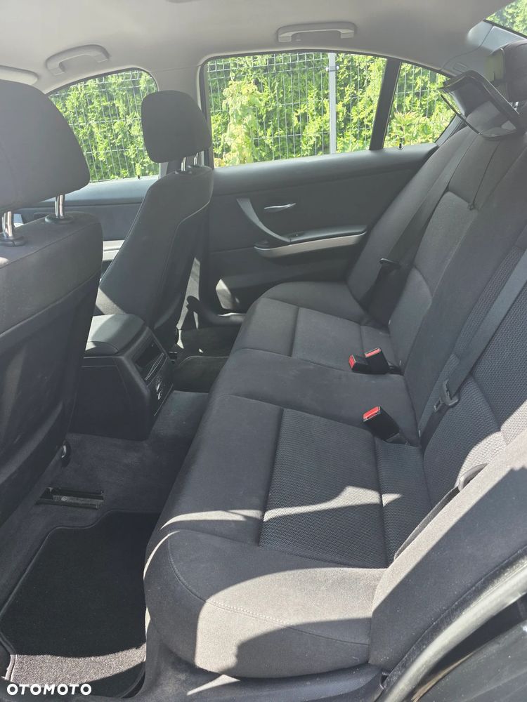 BMW Seria 3 - 18