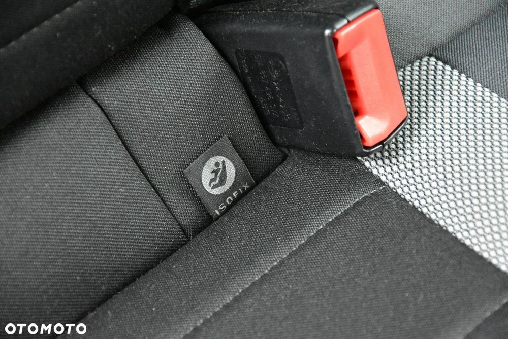 Skoda RAPID 1.0 TSI Style - 29