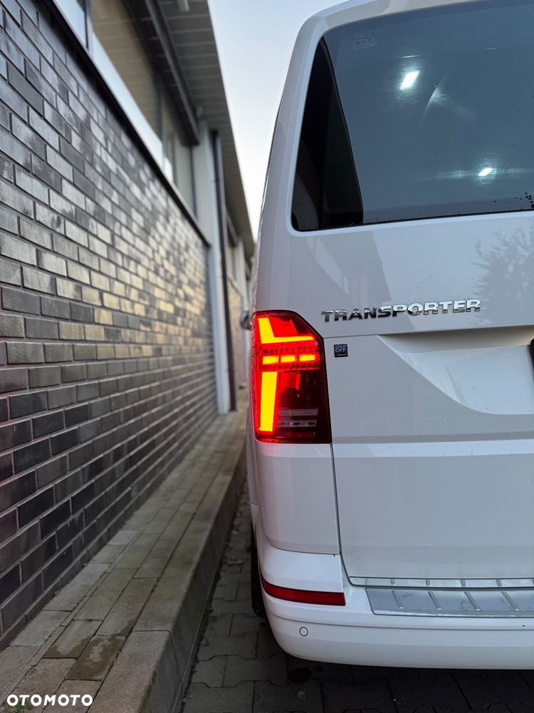 Volkswagen Transporter - 16
