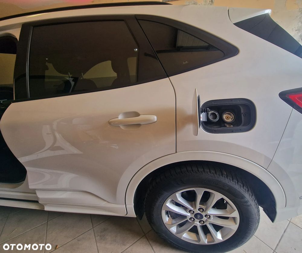 Ford Kuga 2.5P PHEV FWD ST-Line - 7