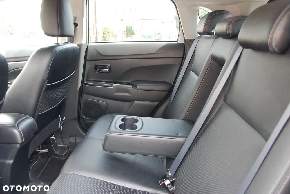 Peugeot 4008 - 15
