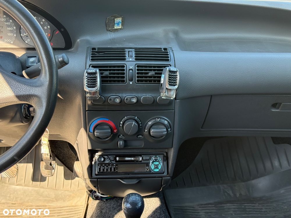 Fiat Punto - 14