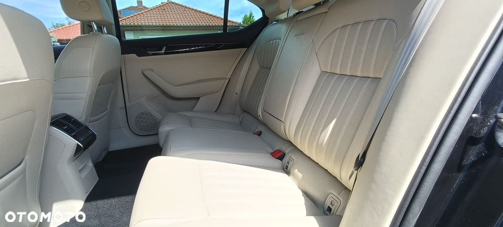 Skoda Superb 2.0 TDI 4x4 L&K DSG - 5