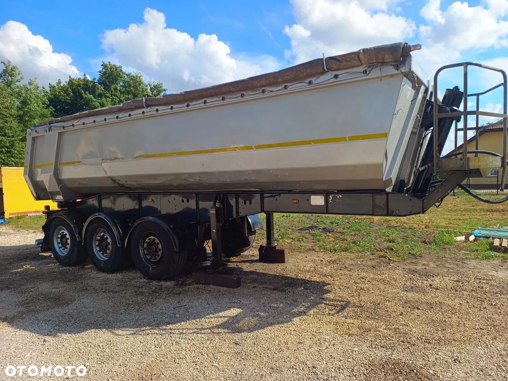 Wielton 33m stalowa SAF INTRAX - 23