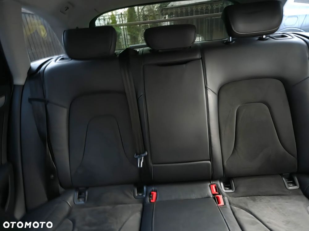 Audi A4 Avant 2.0 TDI DPF quattro S line Sportpaket - 23