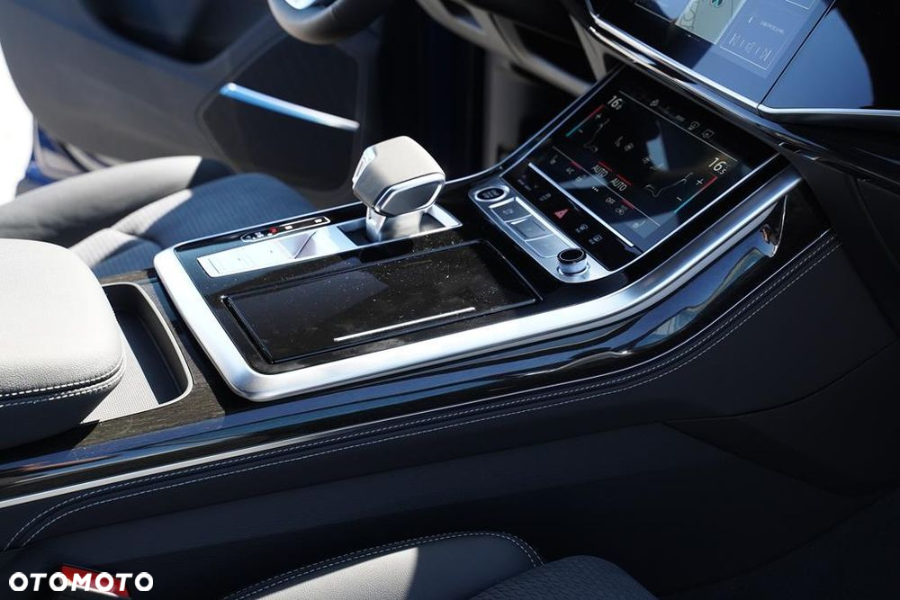 Audi Q7 50 TDI mHEV Quattro S Line Tiptr - 25