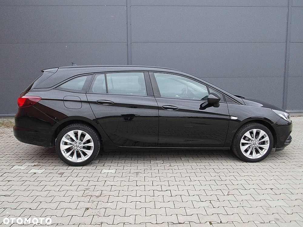 Opel Astra - 17