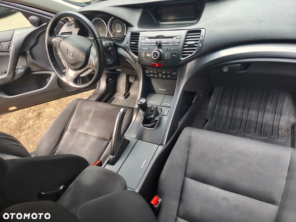 Honda Accord 2.0 Elegance Advantage - 16