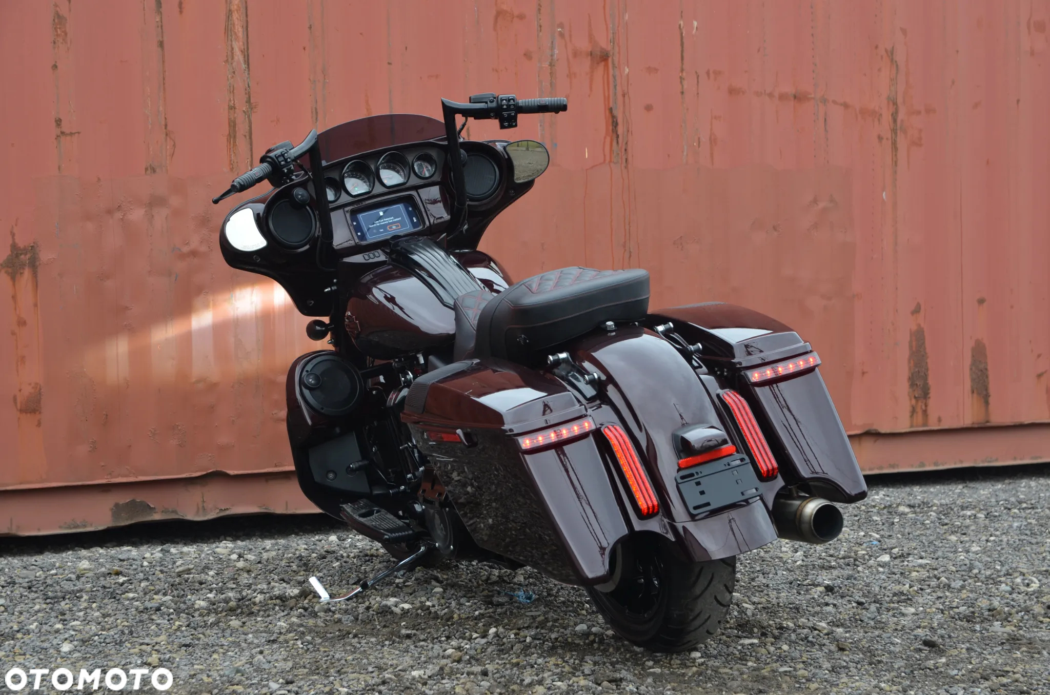 Harley-Davidson Touring Street Glide - 23