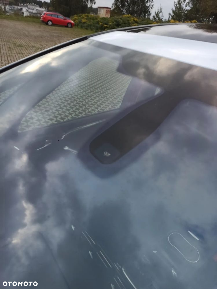 Ford S-Max 2.0 TDCi DPF Titanium - 32