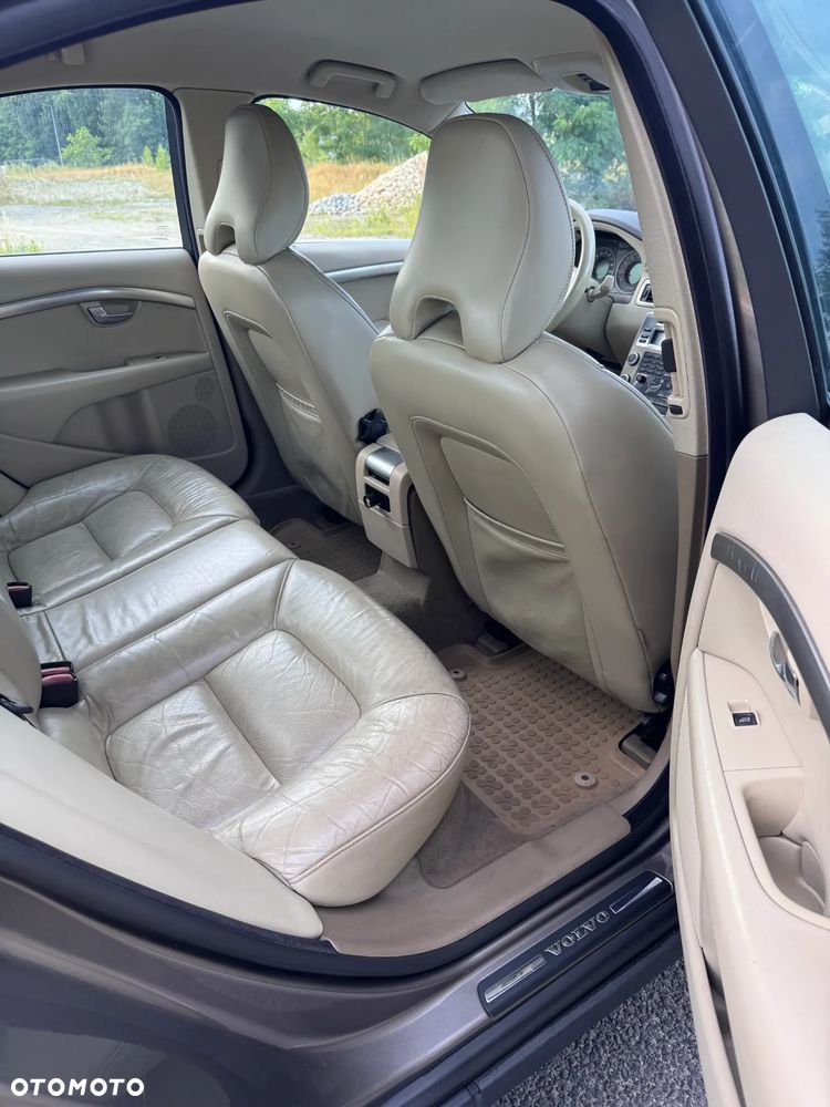Volvo S80 - 23