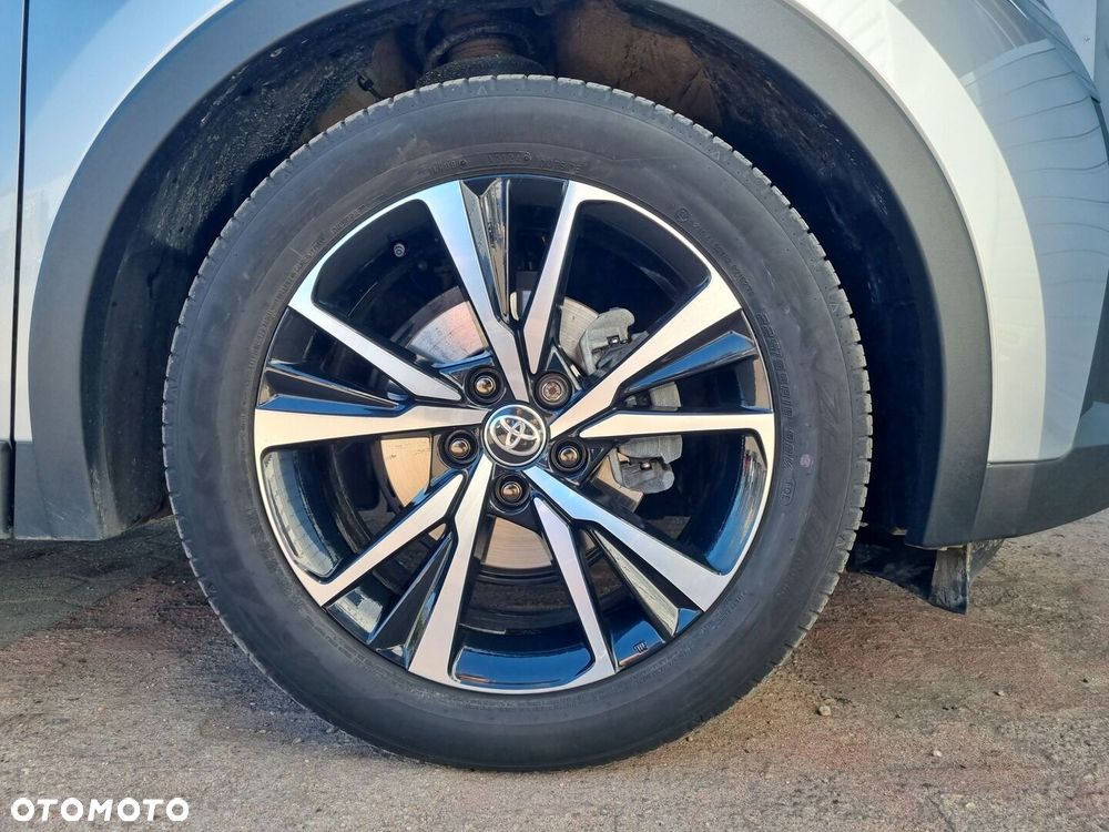 Toyota C-HR - 26