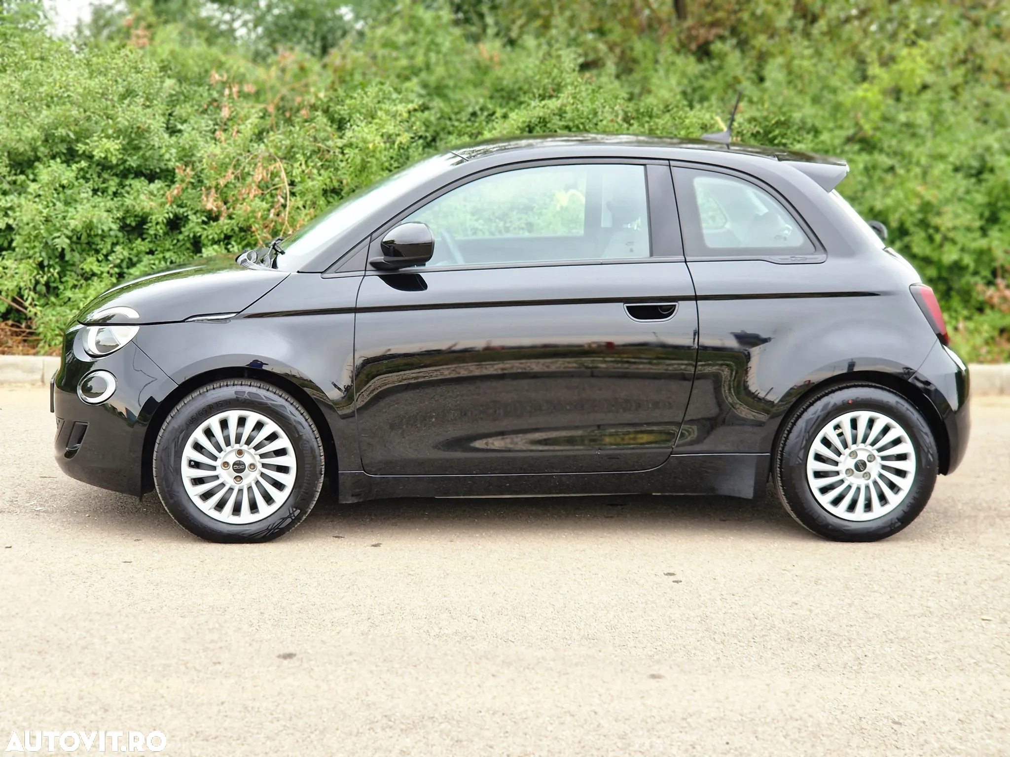 Fiat 500 500e Action - 17