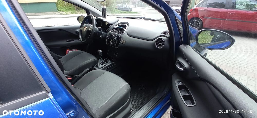 Fiat Punto 2012 - 8