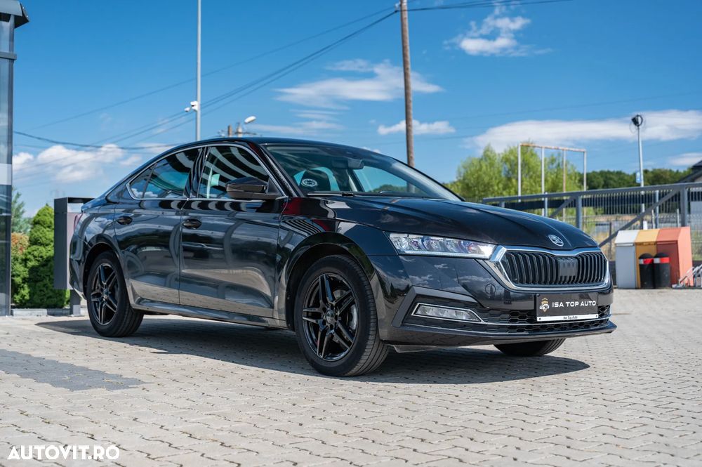 Skoda Octavia 2.0 TDI DSG Style - 32