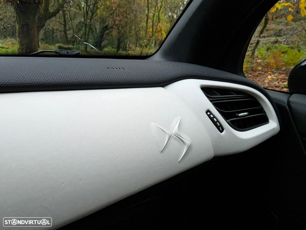 Citroën DS3 1.6 BlueHDi Sport Chic - 22