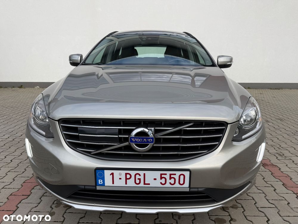 Volvo XC 60 D4 AWD Geartronic Momentum - 19
