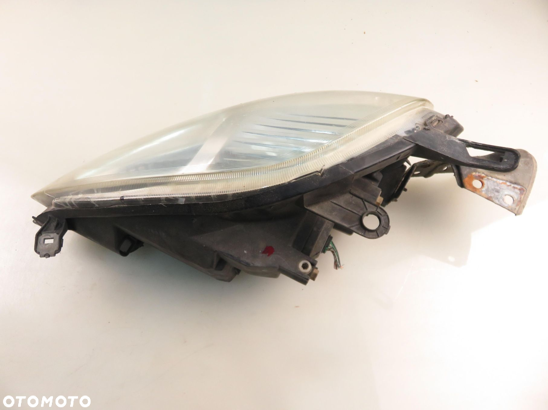 LAMPA PRAWA PRZEDNIA FIAT GRANDE PUNTO - 2