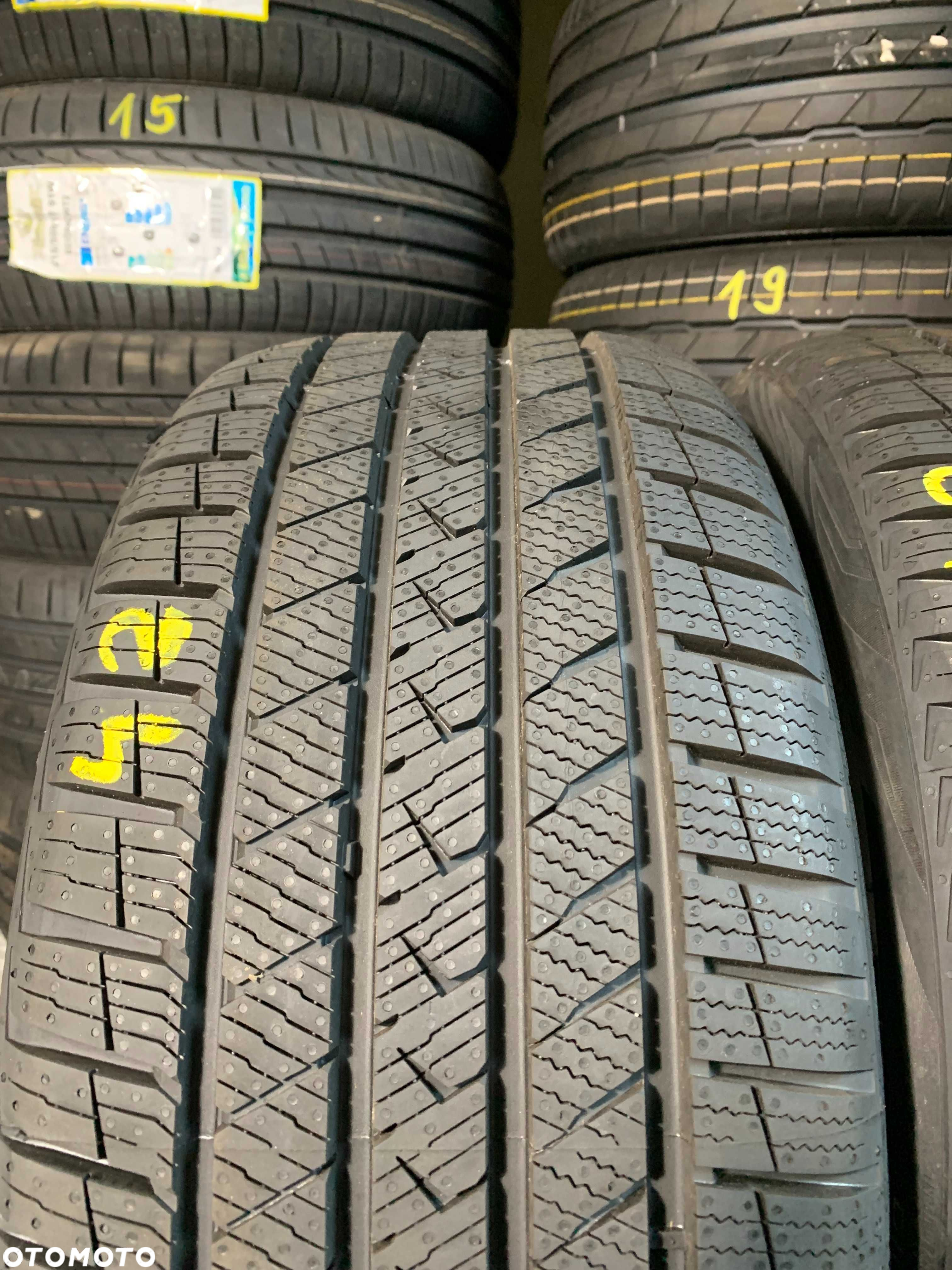 225/40R18 92Y  Vredestein Quatrac Pro - 2szt. NOWE Nr.42 - 2