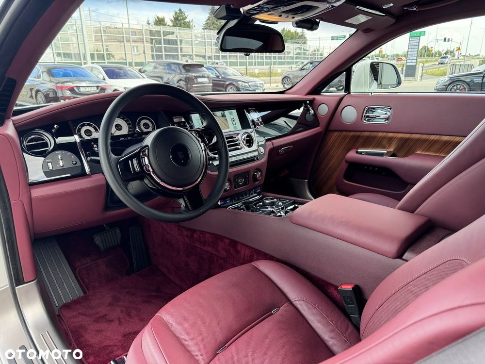 Rolls-Royce Wraith Standard - 23