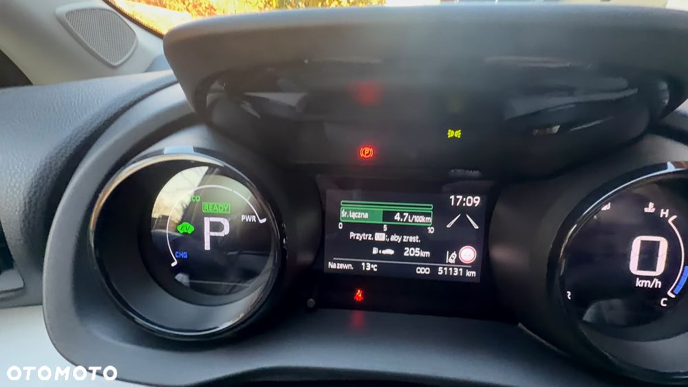 Toyota Yaris Hybrid 1.5 Executive - 17