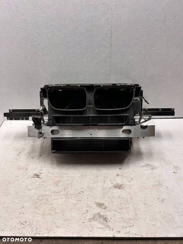 PAS PRZEDNI WZMOCNIE CHŁODNICE BMW X3 F25 X4 F26 2.0 BENZYNA xDrive28i - 1